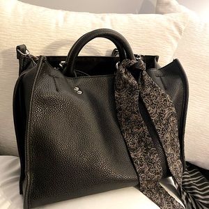 Steve Madden hobo bag with removable straps